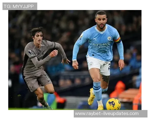 国王杯激战多特蒙德凭乌龙球险胜热刺引发争议判罚全场沸腾