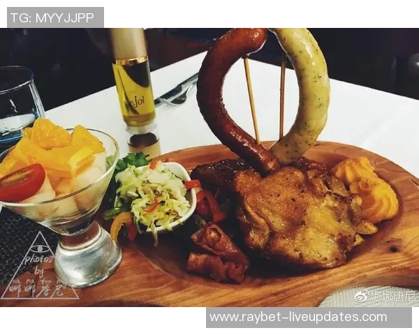 姚明餐厅独特烤鸭体验让你领略美食与篮球的完美结合