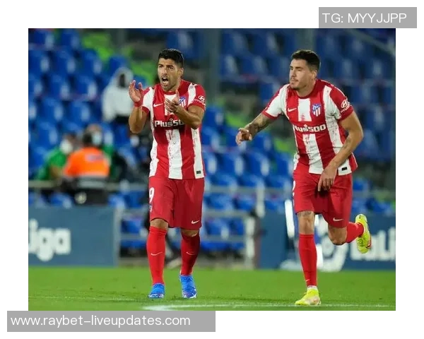 意甲激战莱比锡与马竞握手言和逆转瞬间点燃全场热情与转会传闻 意甲激战莱比锡与马竞握手言和逆转瞬间点燃全场热情与转会传闻