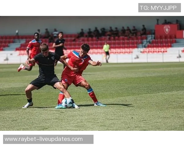 波尔图狂胜多特蒙德五球零封乌龙球成比赛转折点引发热议